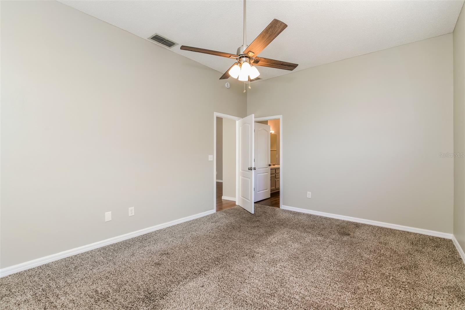 8615 Cavendish Dr Property Photo 12