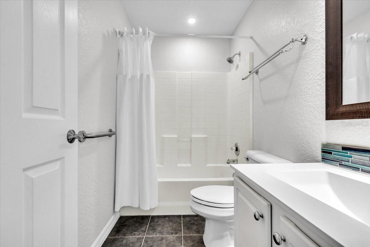 1240 Nora Ln Property Photo 53
