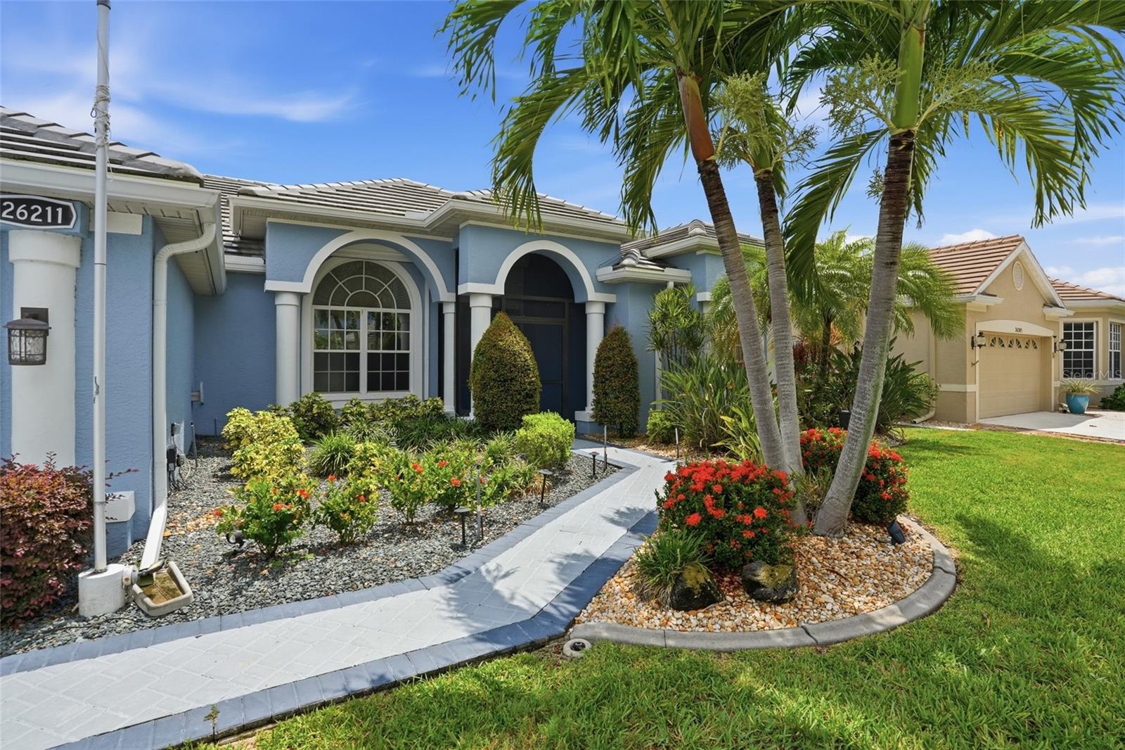 26211 Feathersound Dr Property Photo 4