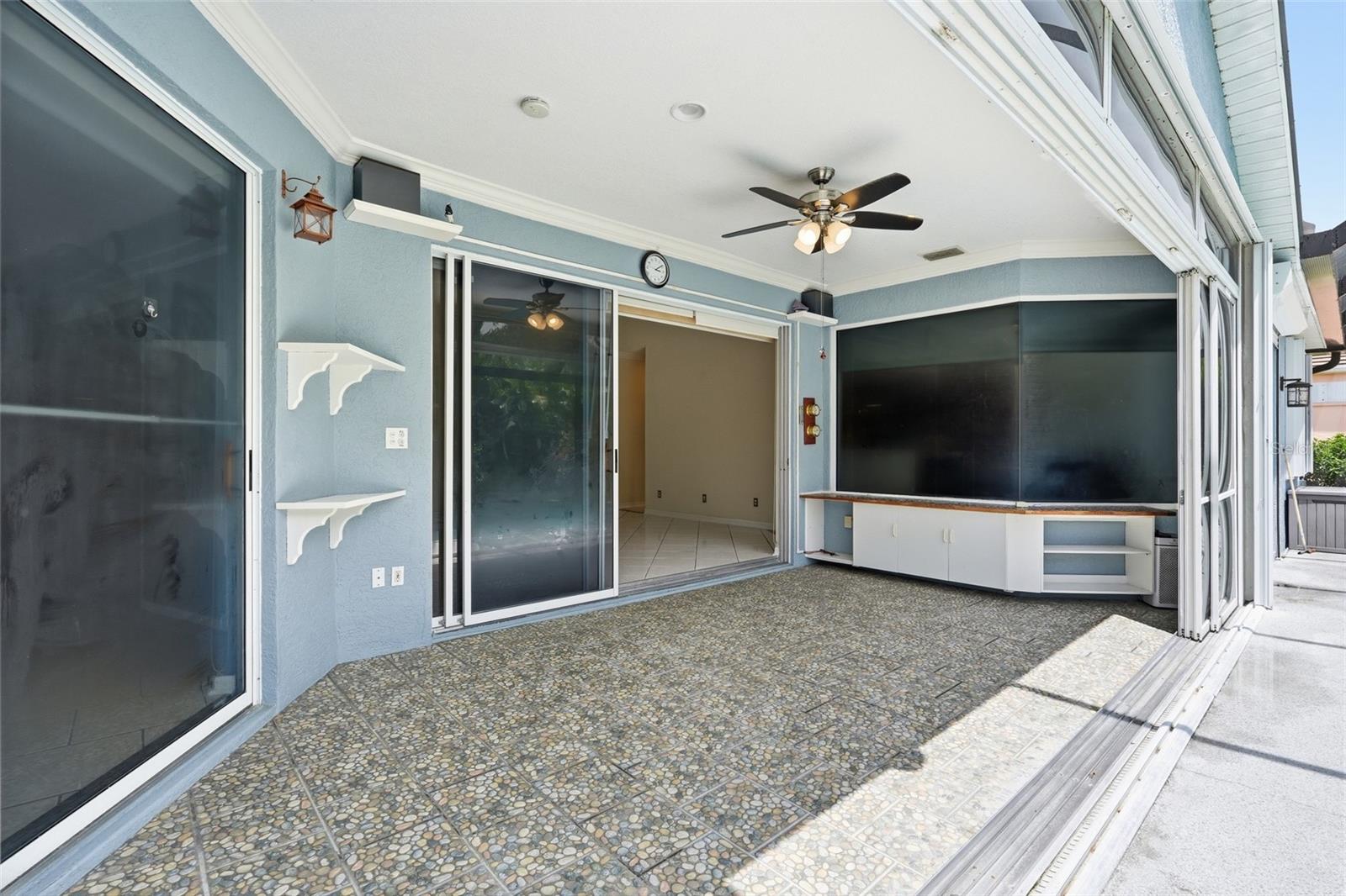 26211 Feathersound Dr Property Photo 12