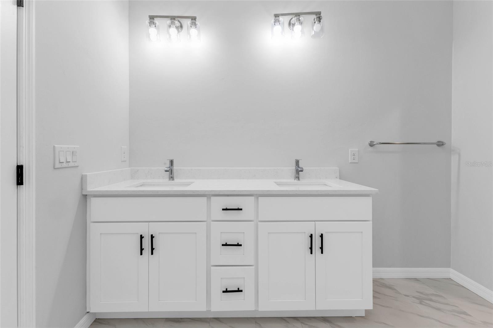 3610 Laredo Ave Property Photo 18