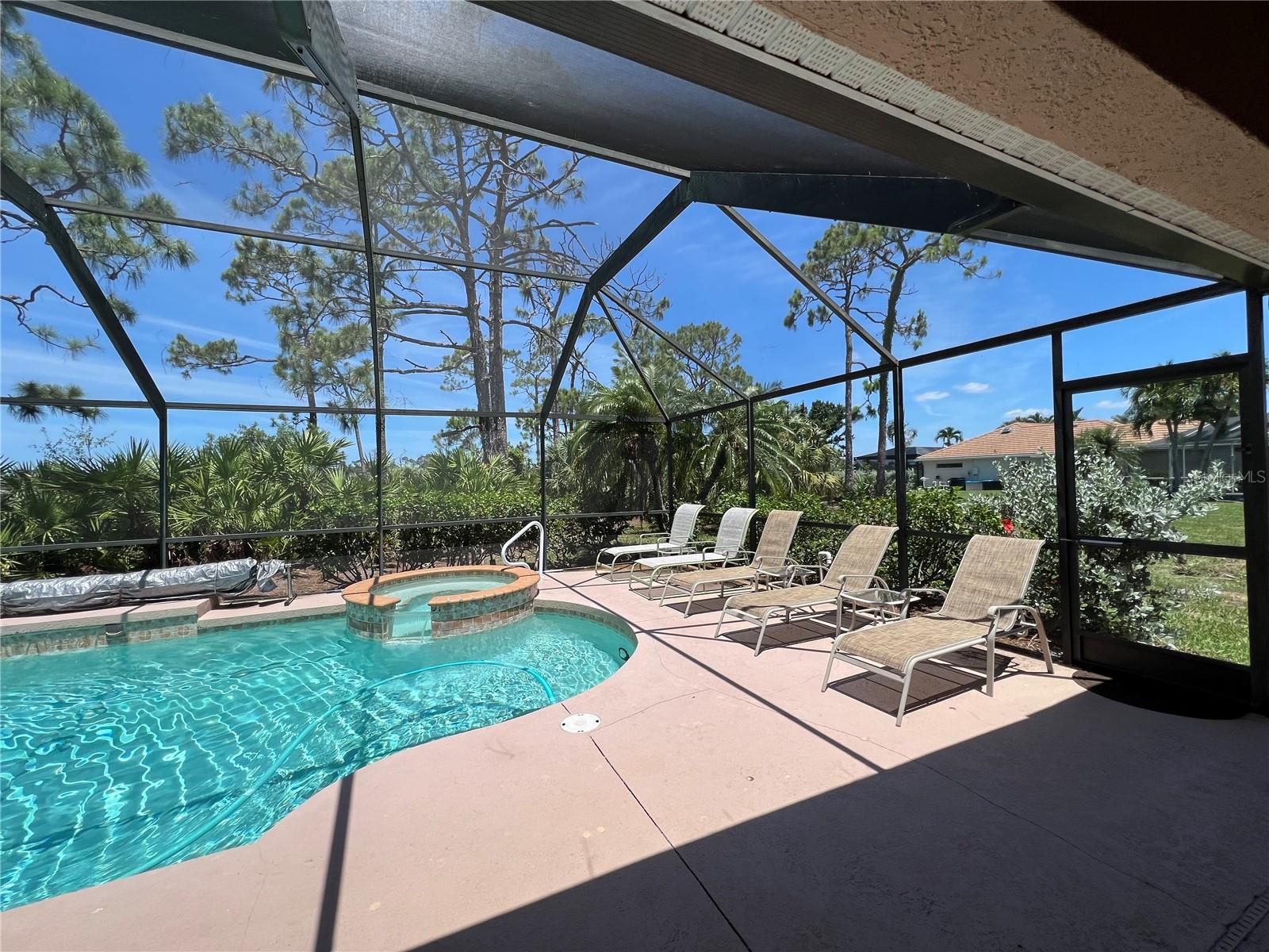 4005 Big Pass Ln Property Photo 3