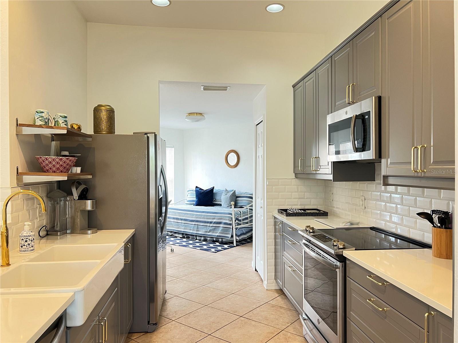 4005 Big Pass Ln Property Photo 8