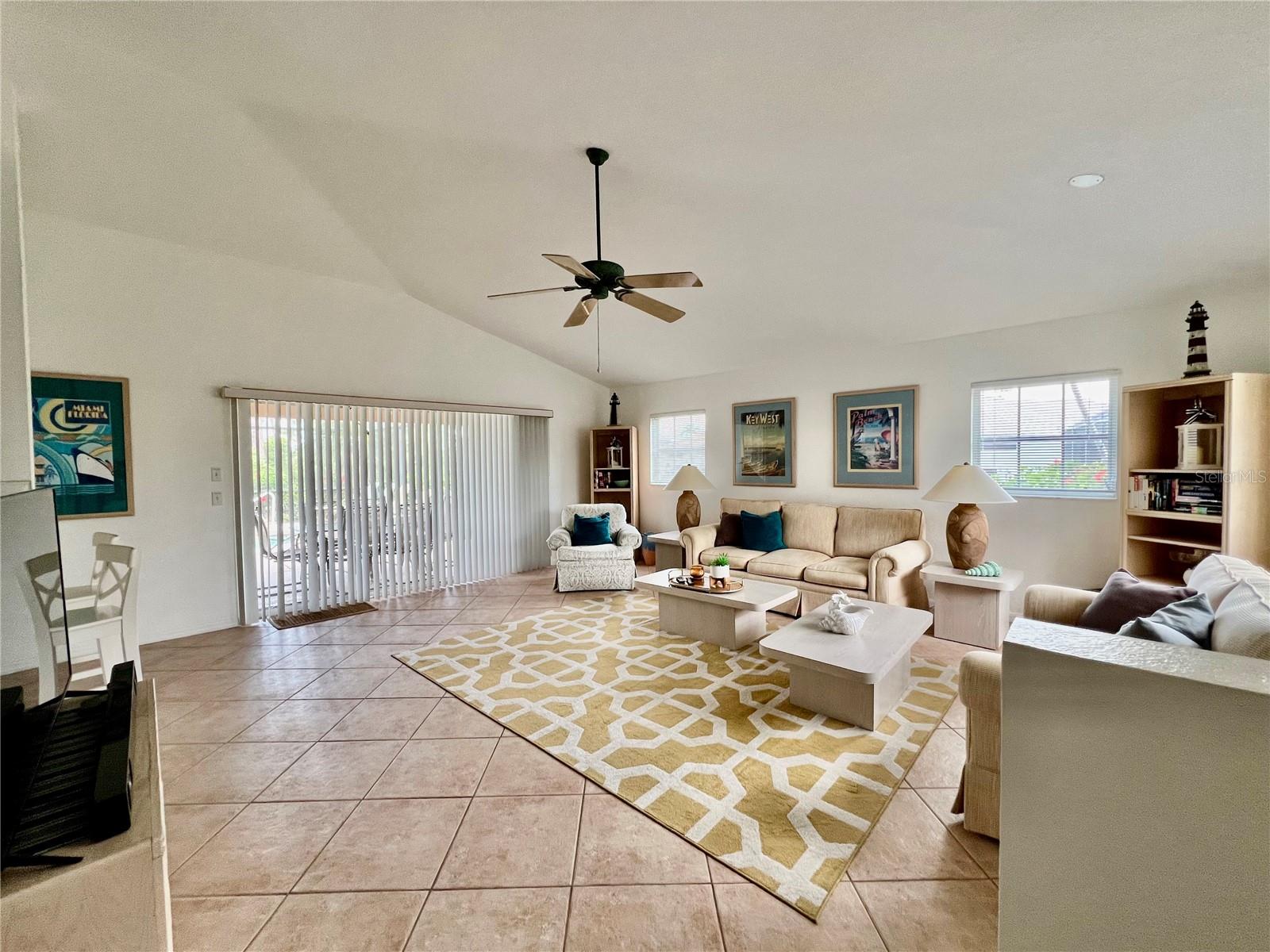 4005 Big Pass Ln Property Photo 13