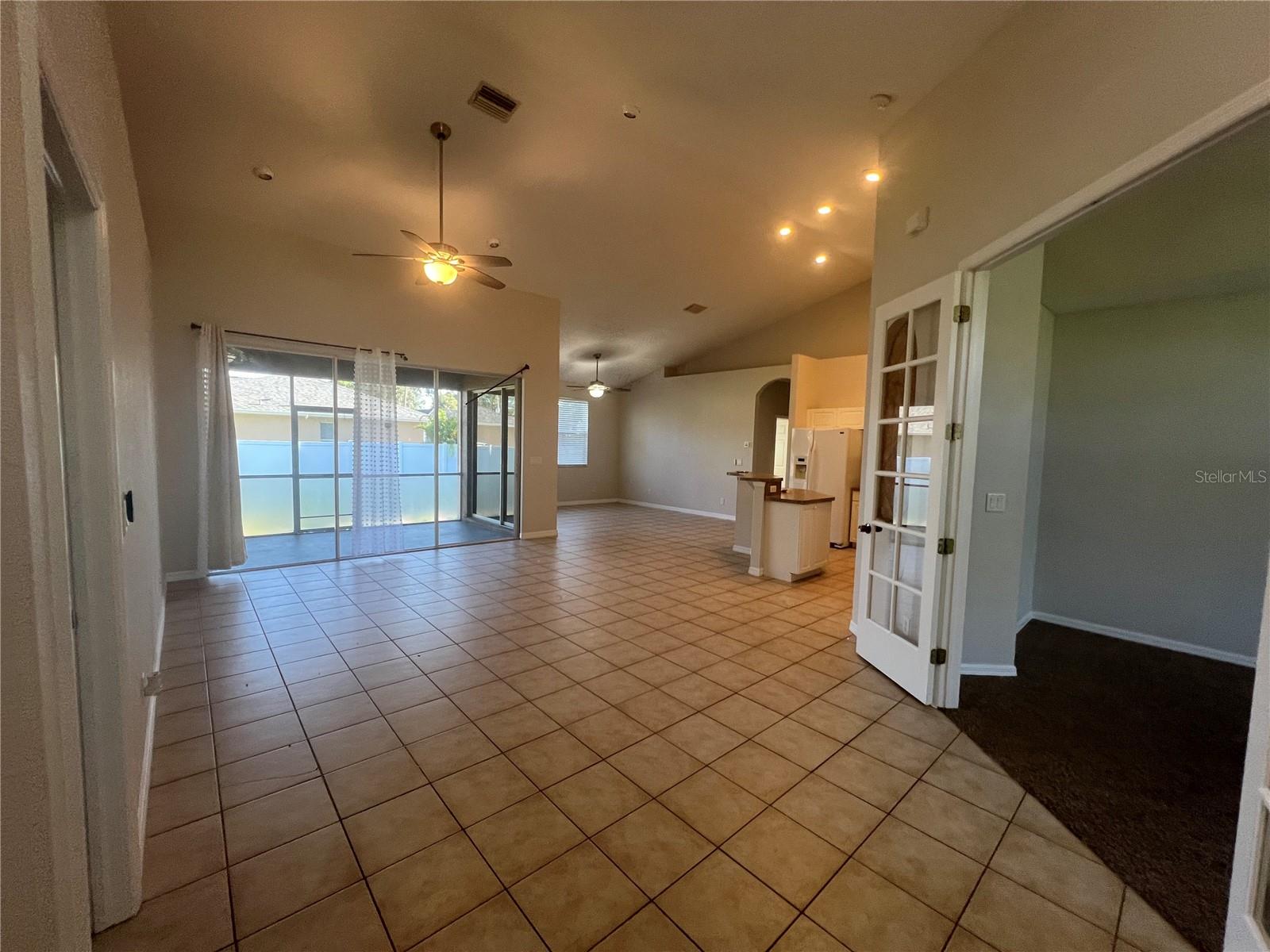 4110 Polynesia Property Photo 3