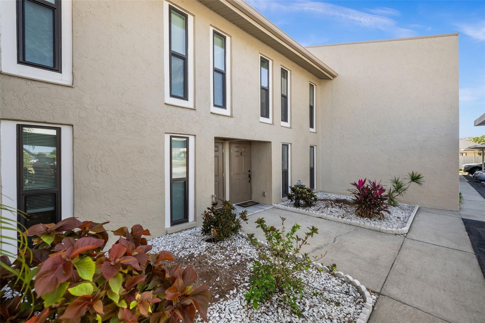 4803 Sw Santa Barbara Ct #8 Property Photo 4