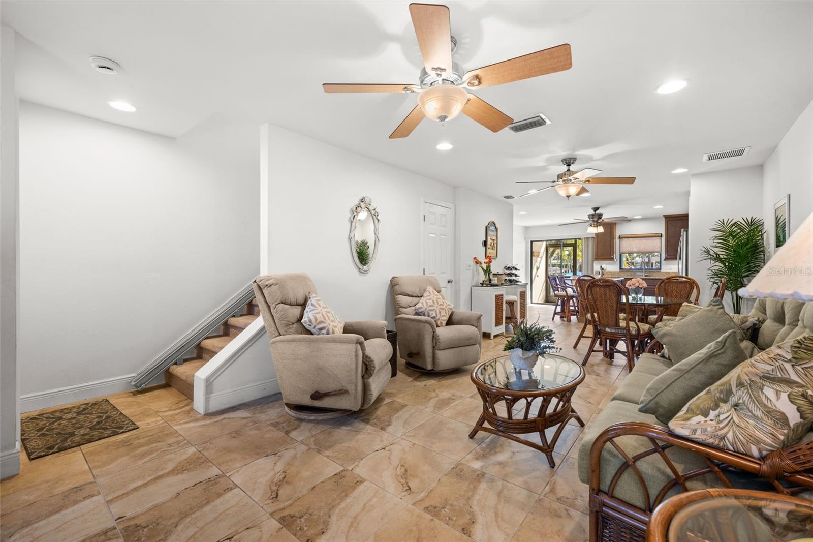 4803 Sw Santa Barbara Ct #8 Property Photo 16