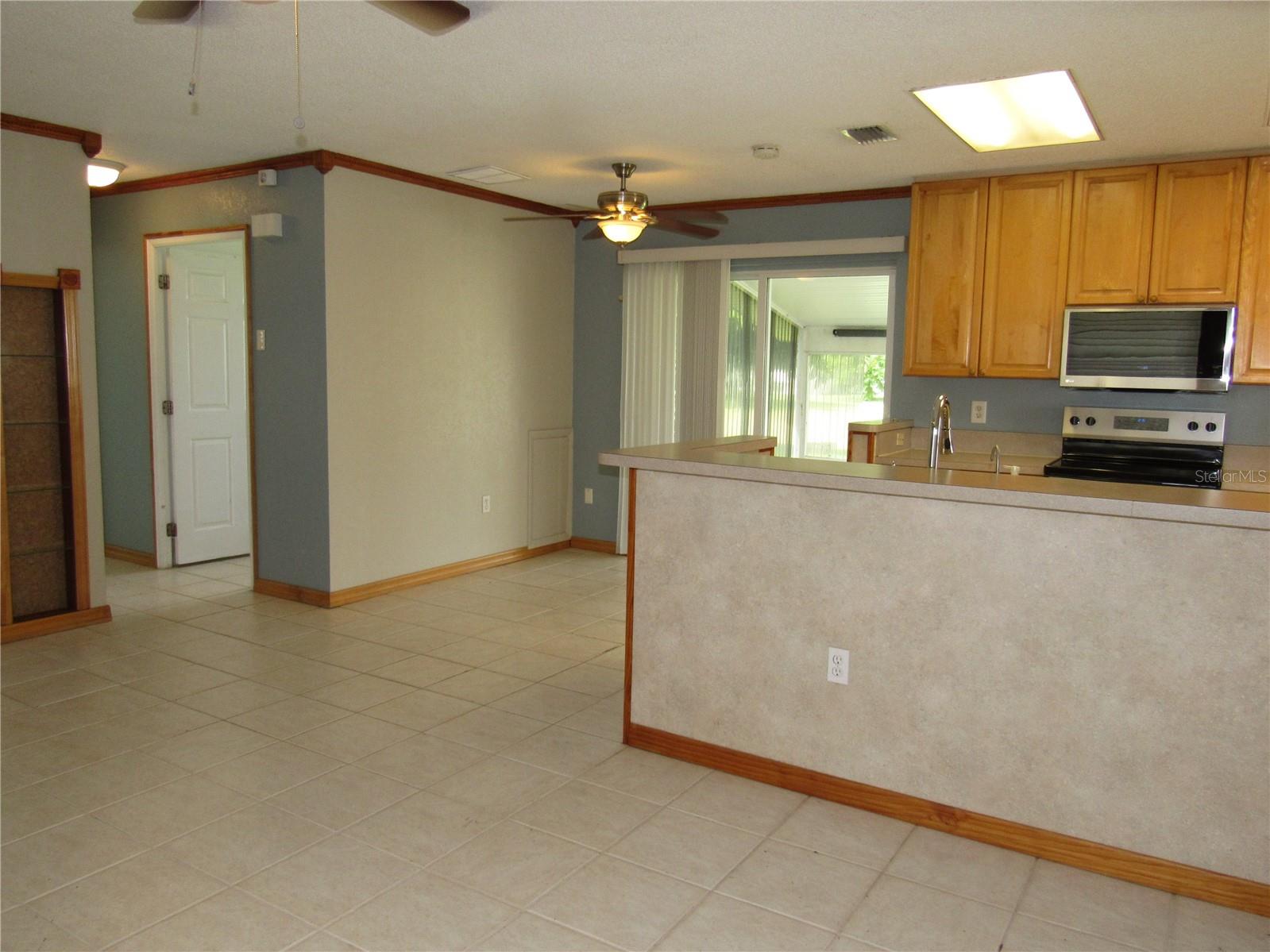 6273 Sooner St Property Photo 9
