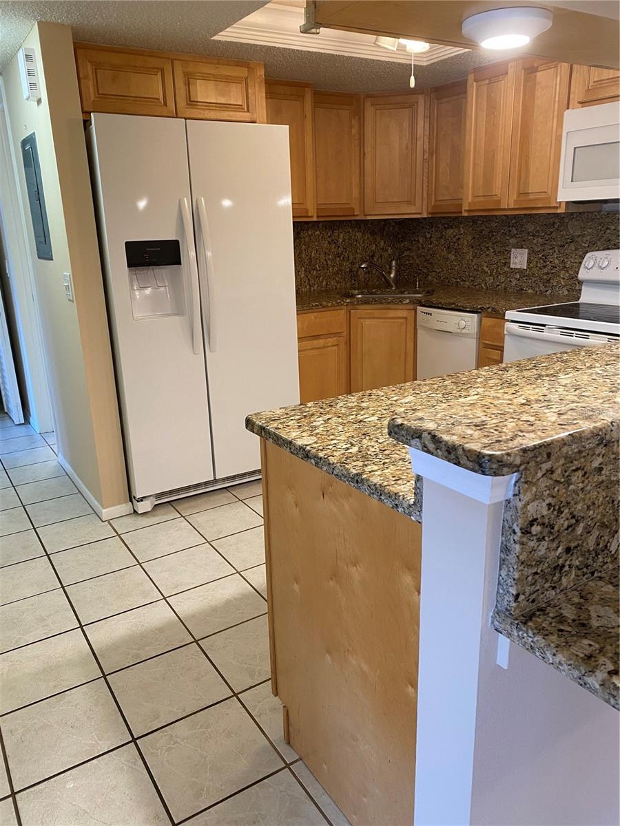 C7529884 Property Photo 12