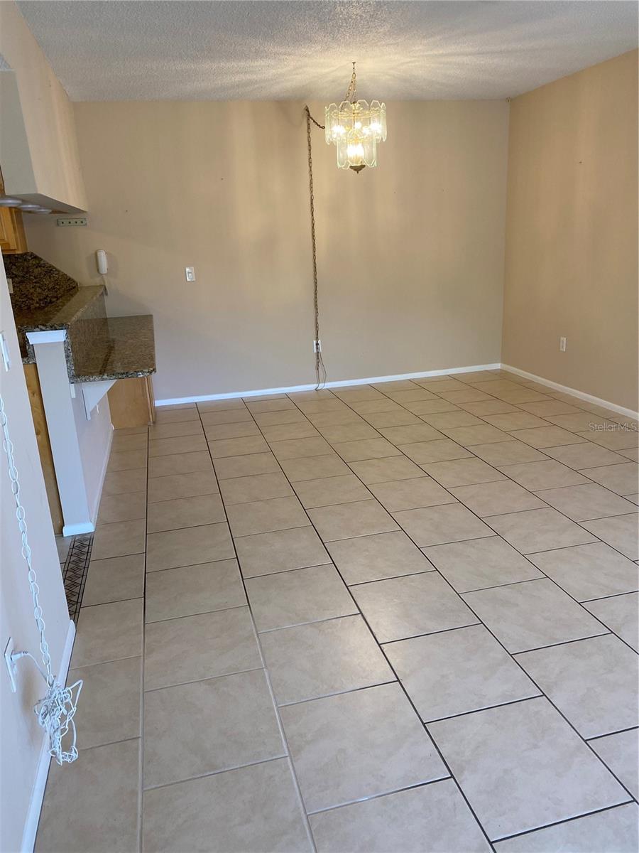 C7529884 Property Photo 23