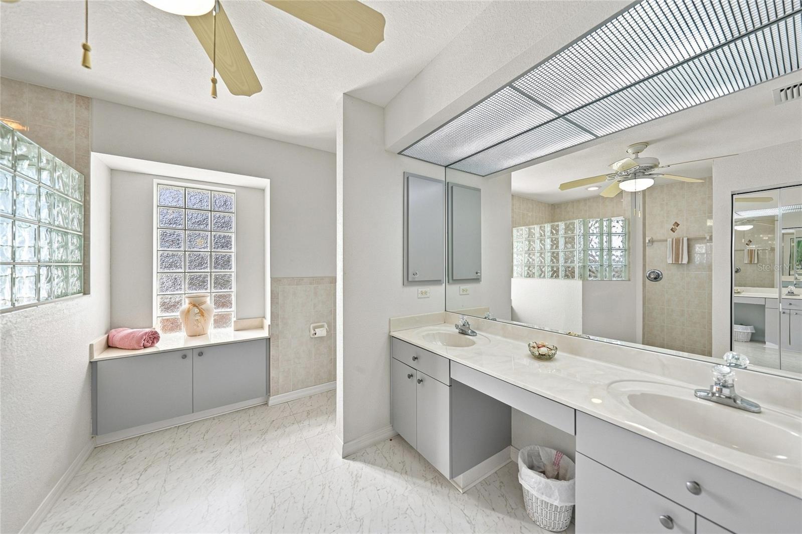1087 General St Property Photo 22