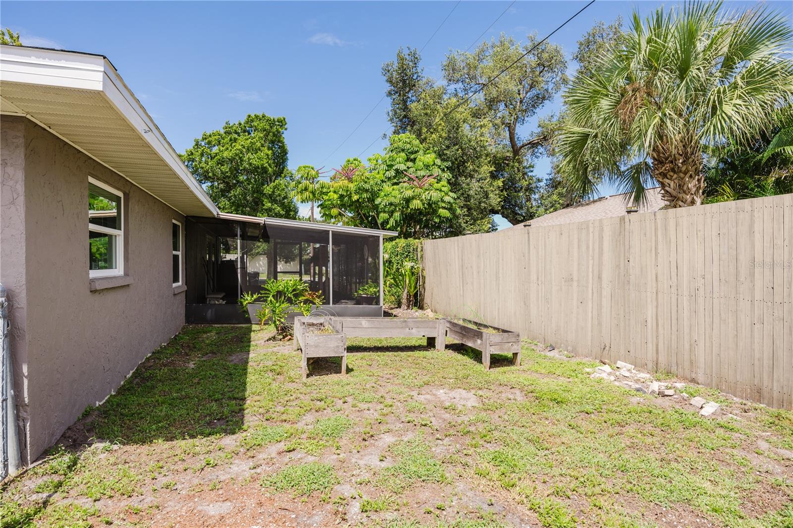 625 E Baffin Dr Property Photo 32
