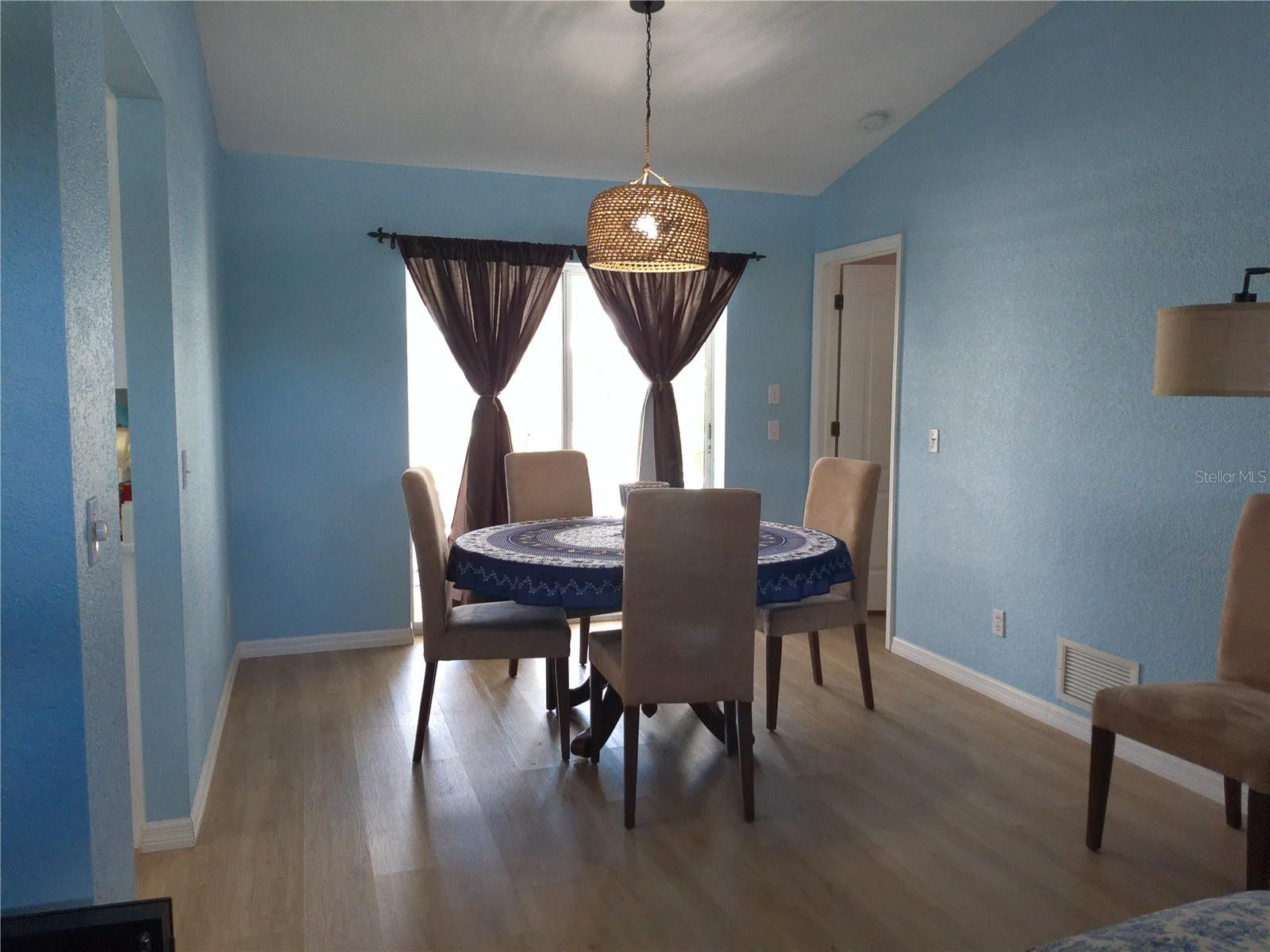 4218 Rose Arbor Cir Property Photo 12