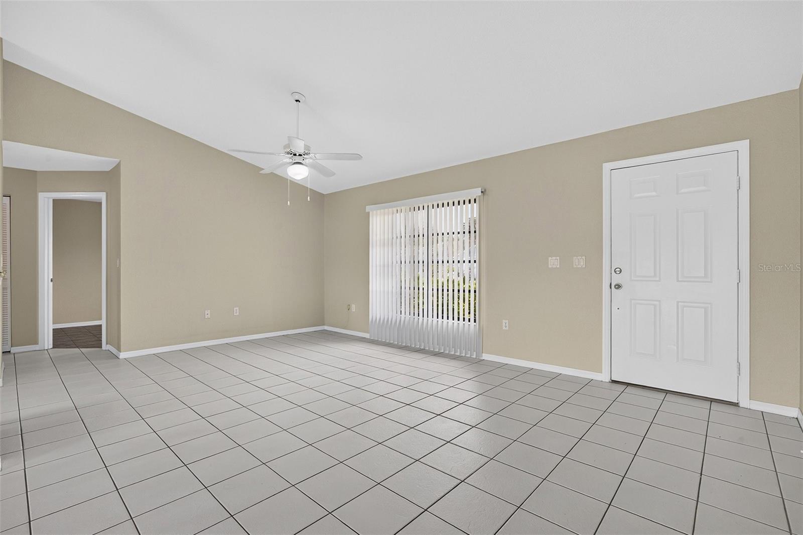 23245 Lehigh Ave Property Photo 3