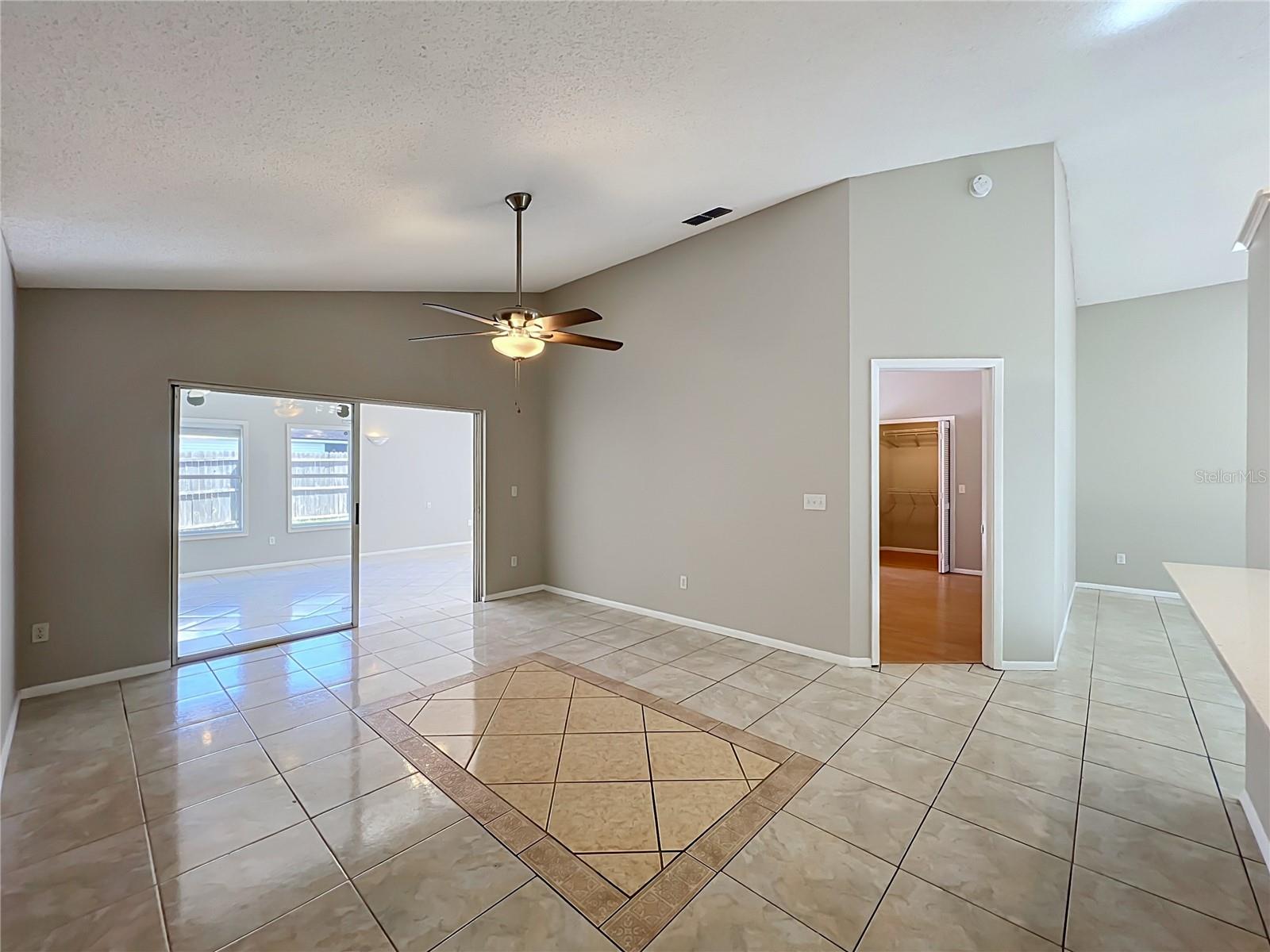 1365 Crawford Dr Property Photo 14
