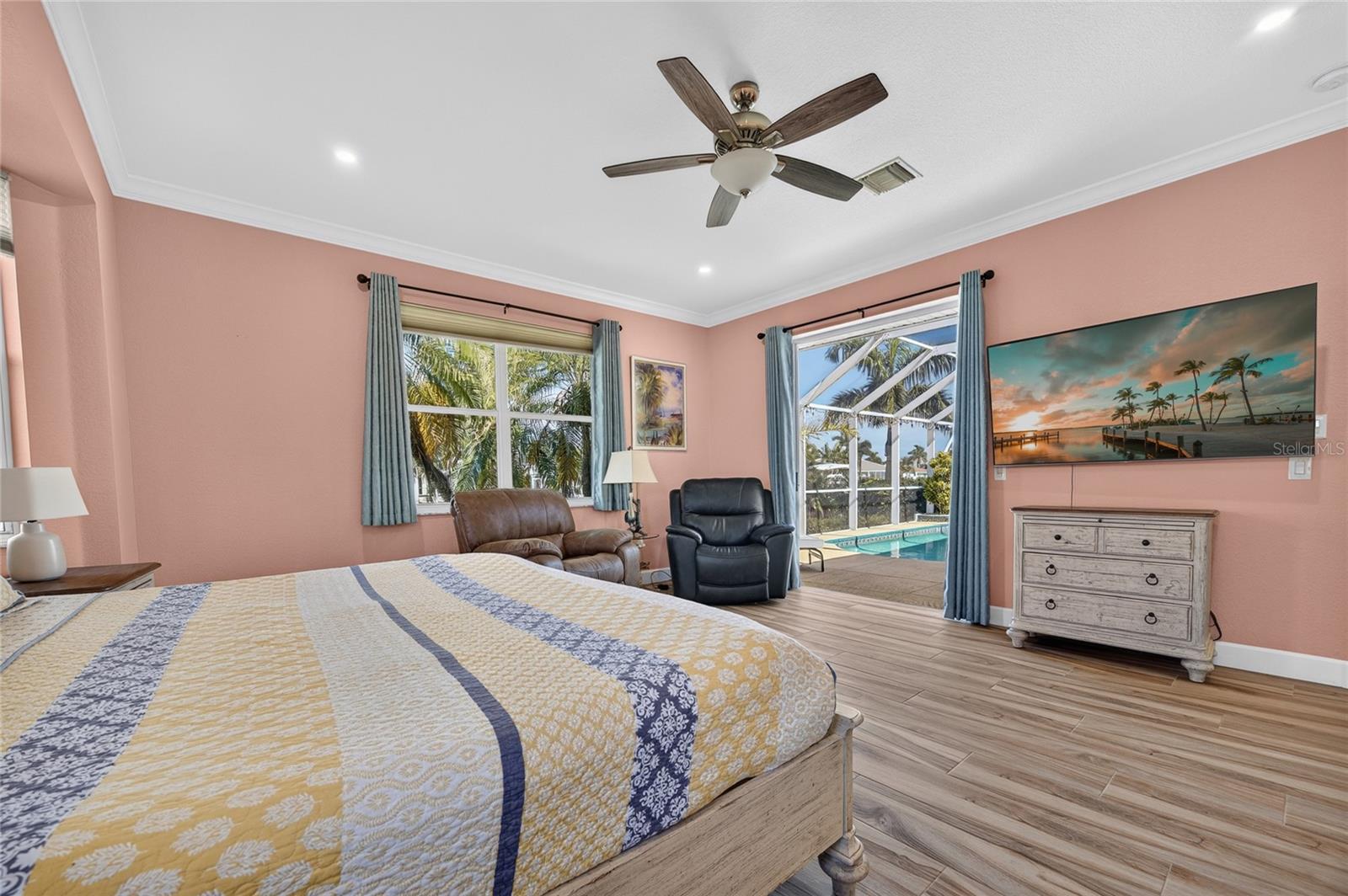 959 Bal Harbor Blvd Property Photo 21