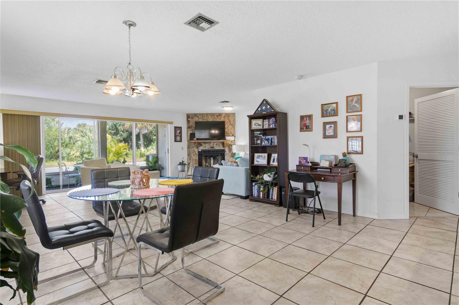 22278 Vick St #a100 Property Photo 18