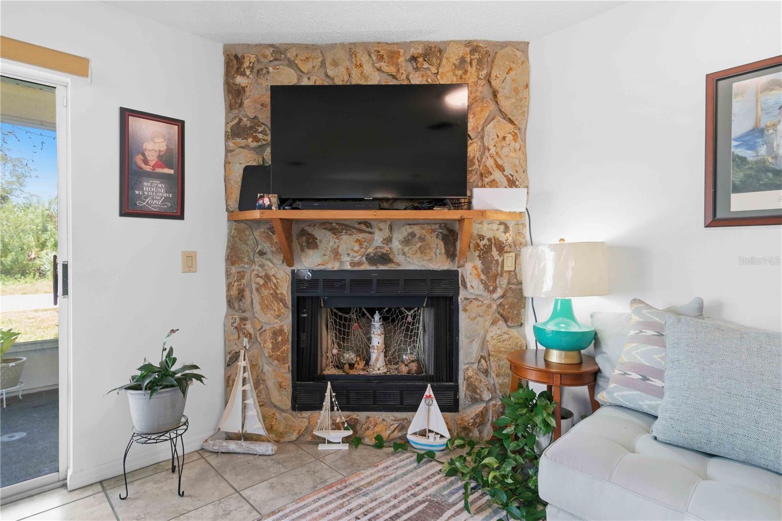 22278 Vick St #a100 Property Photo 21