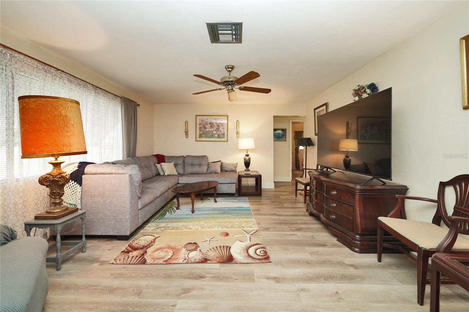 7228 Reymoor Dr Property Photo 34