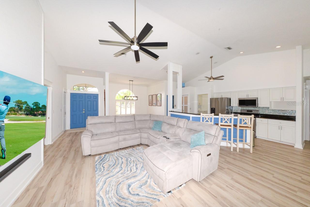 25256 Punta Madryn Ave Property Photo 9
