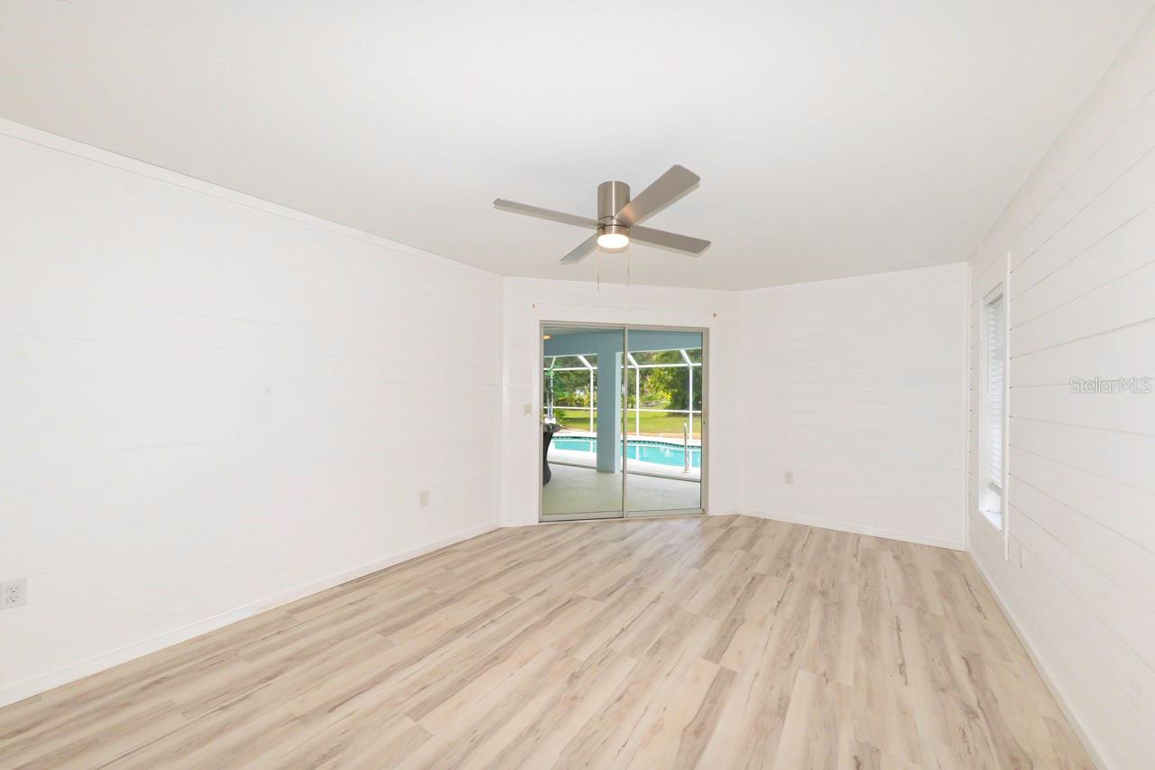 25256 Punta Madryn Ave Property Photo 21