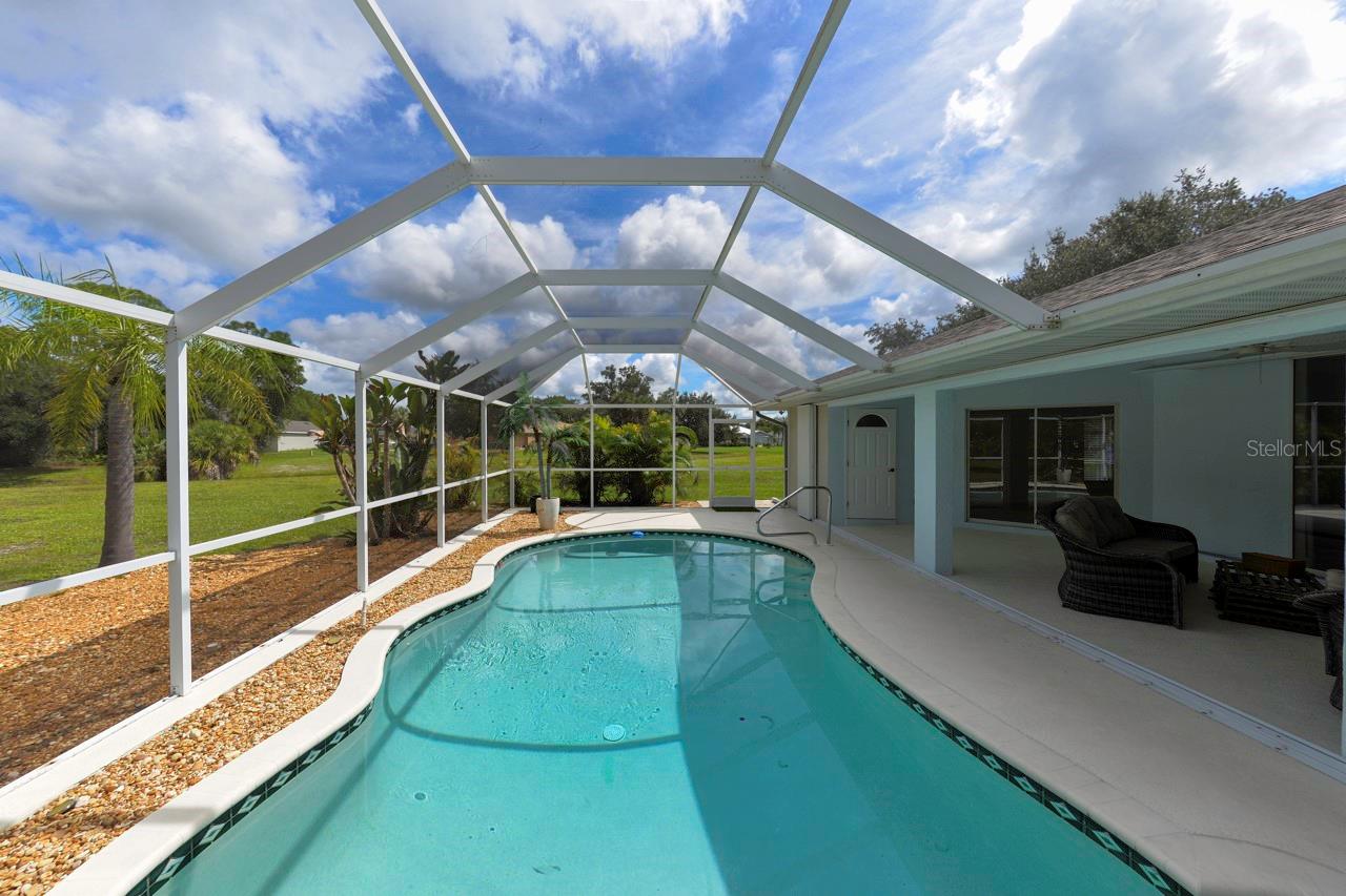 25256 Punta Madryn Ave Property Photo 37