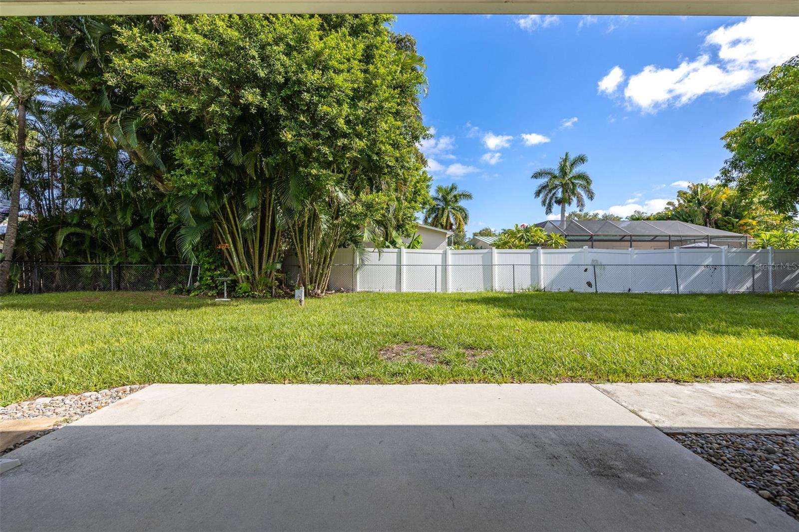 1223 Biltmore Dr Property Photo 33