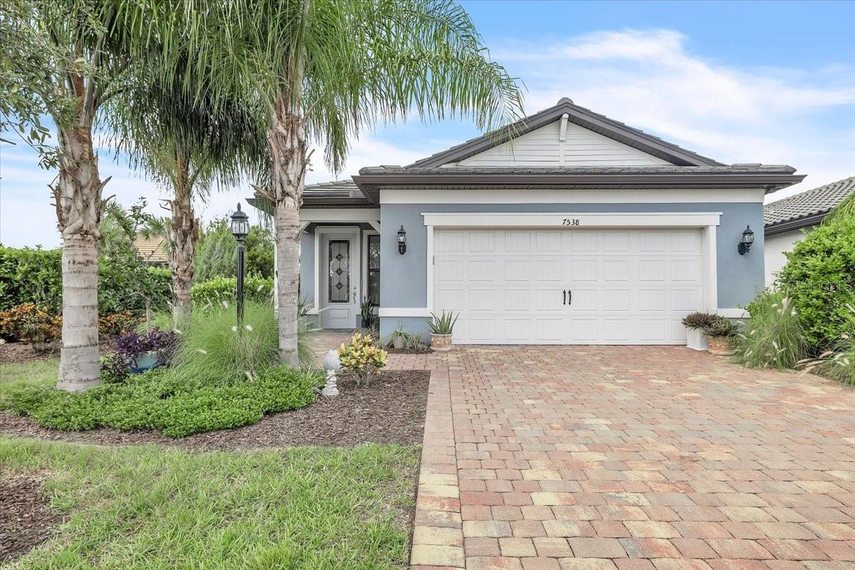 7538 SUMMERLAND CV Property Photo 1