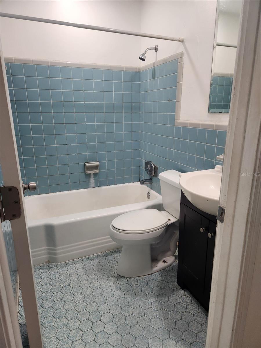 232 E Washingtonia St Property Photo 7
