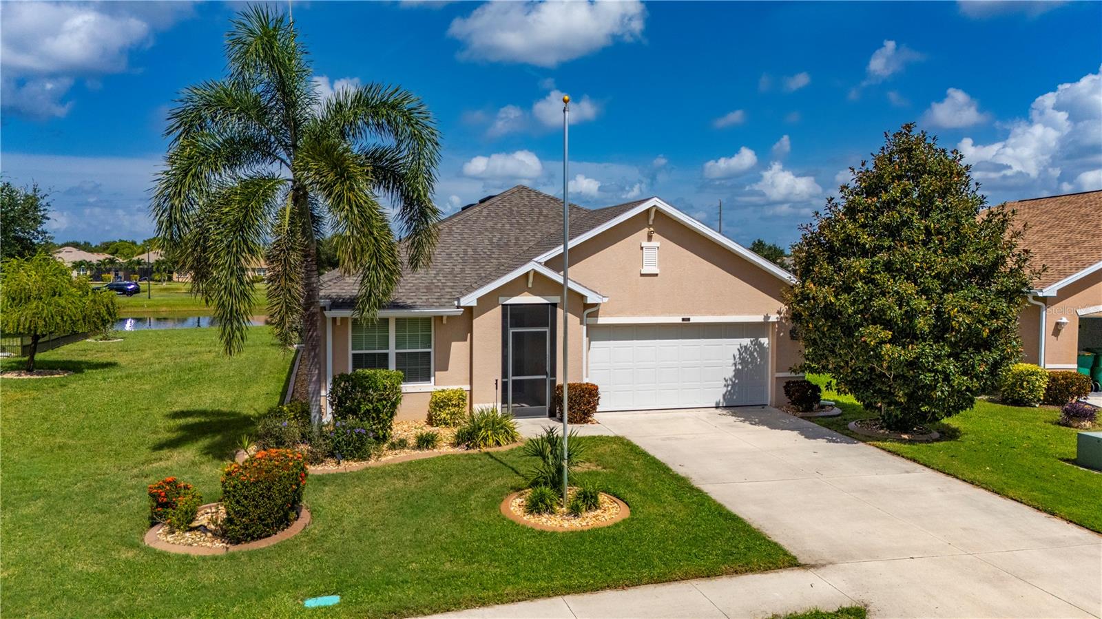 7833 Mikasa Dr Property Photo