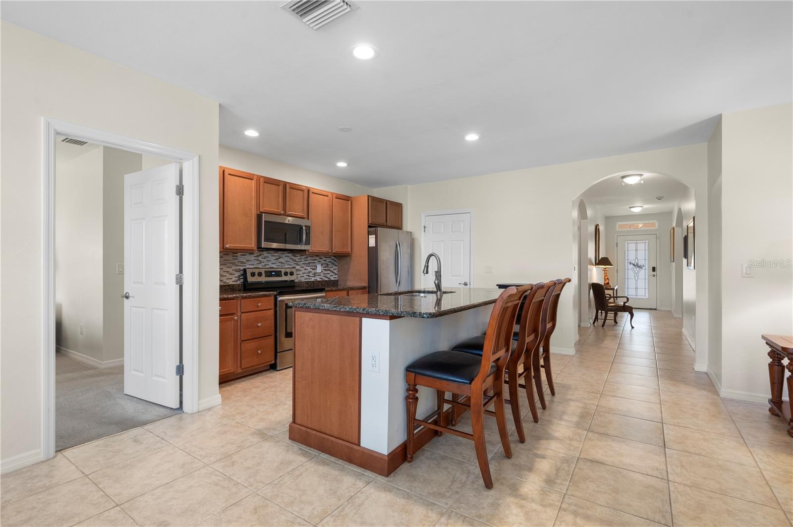 7833 Mikasa Dr Property Photo 11