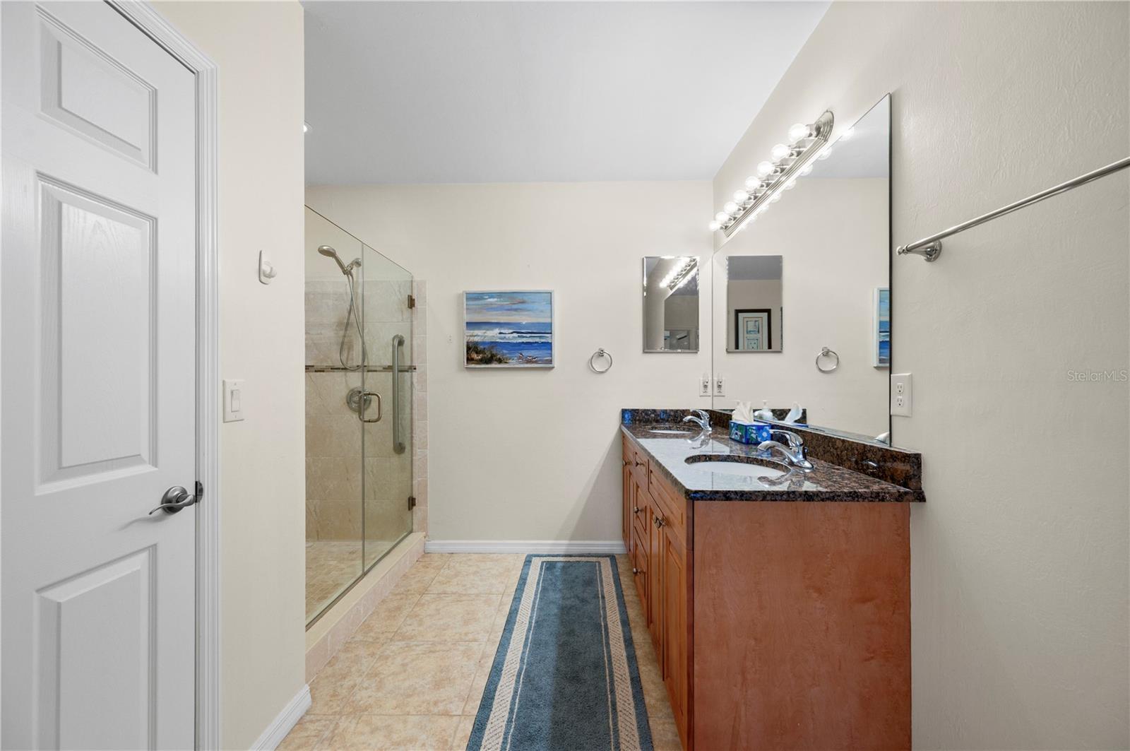 7833 Mikasa Dr Property Photo 22