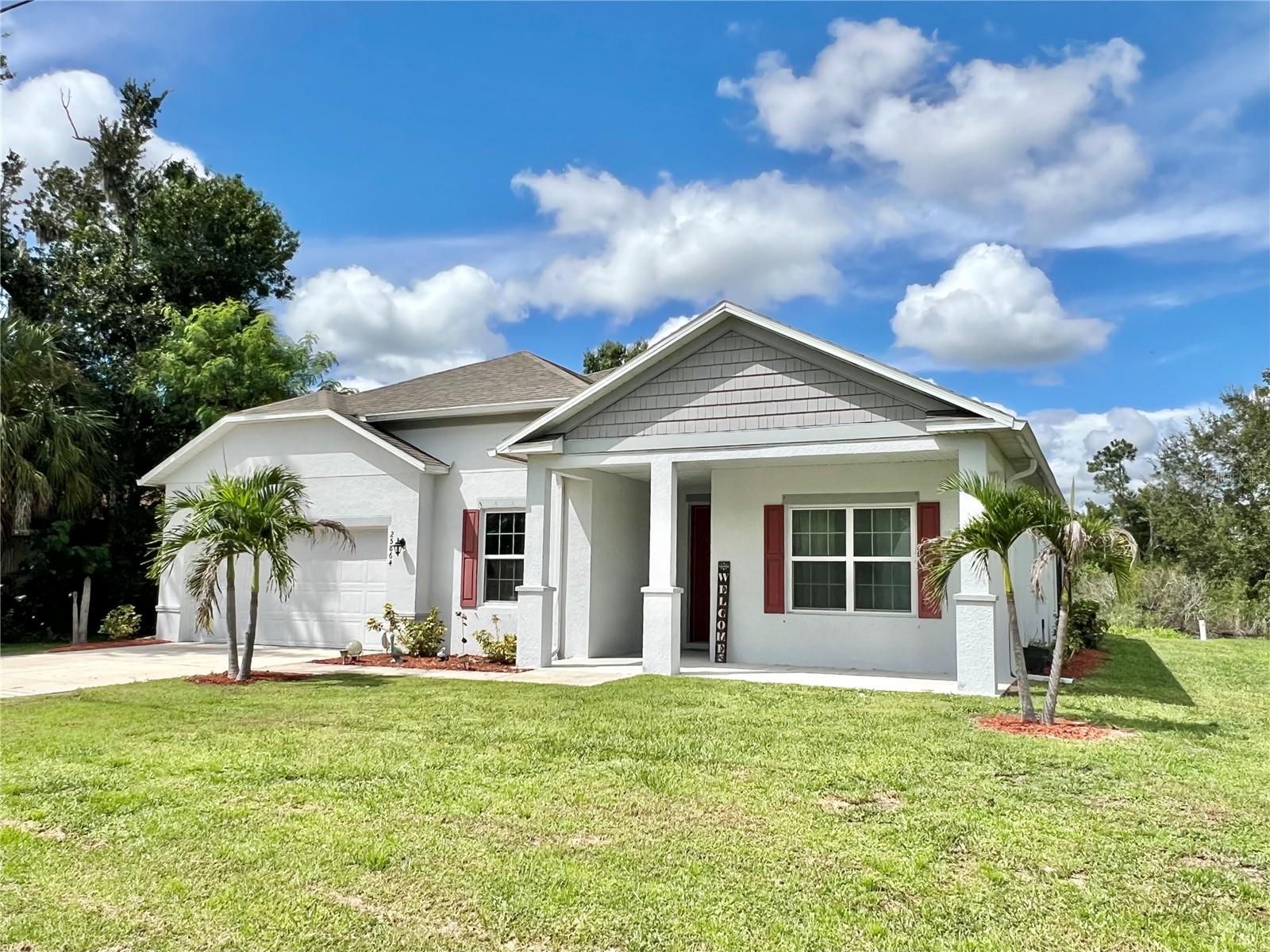 25864 Aysen Dr Property Photo 2