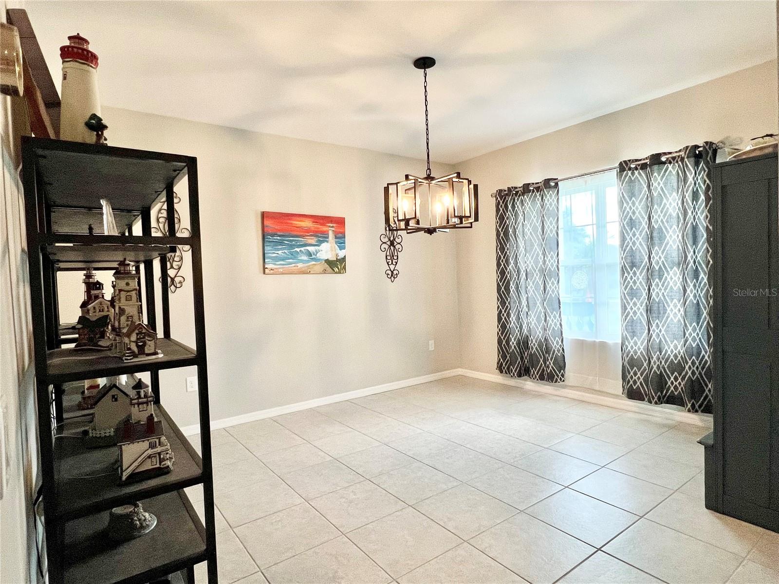 25864 Aysen Dr Property Photo 13