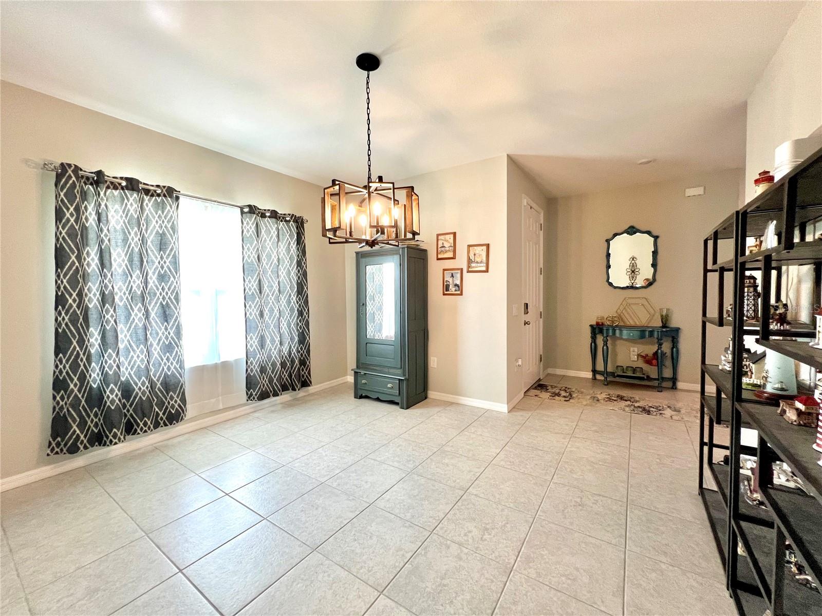 25864 Aysen Dr Property Photo 14