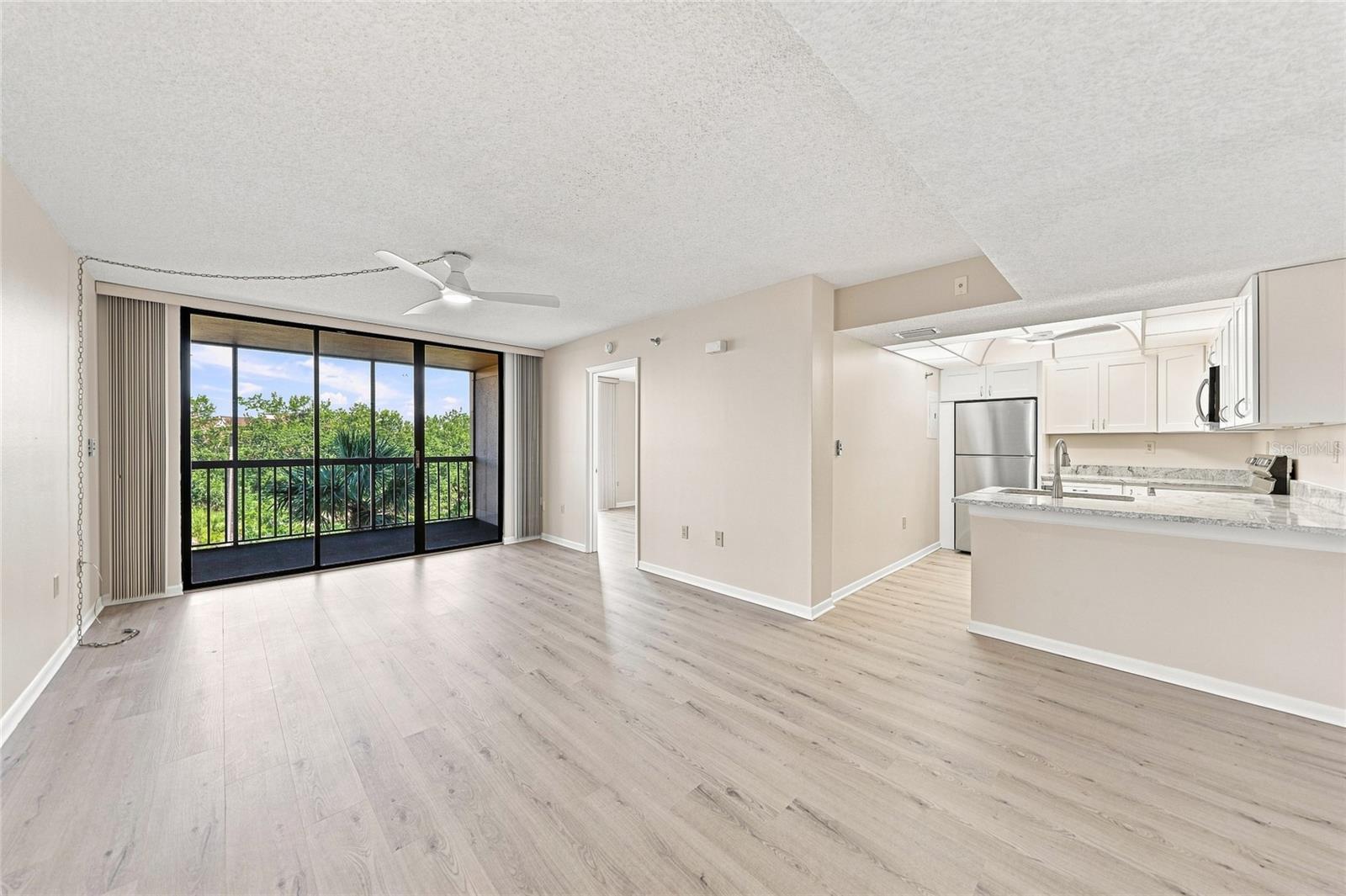 21405 Olean Blvd #405 Property Photo 12