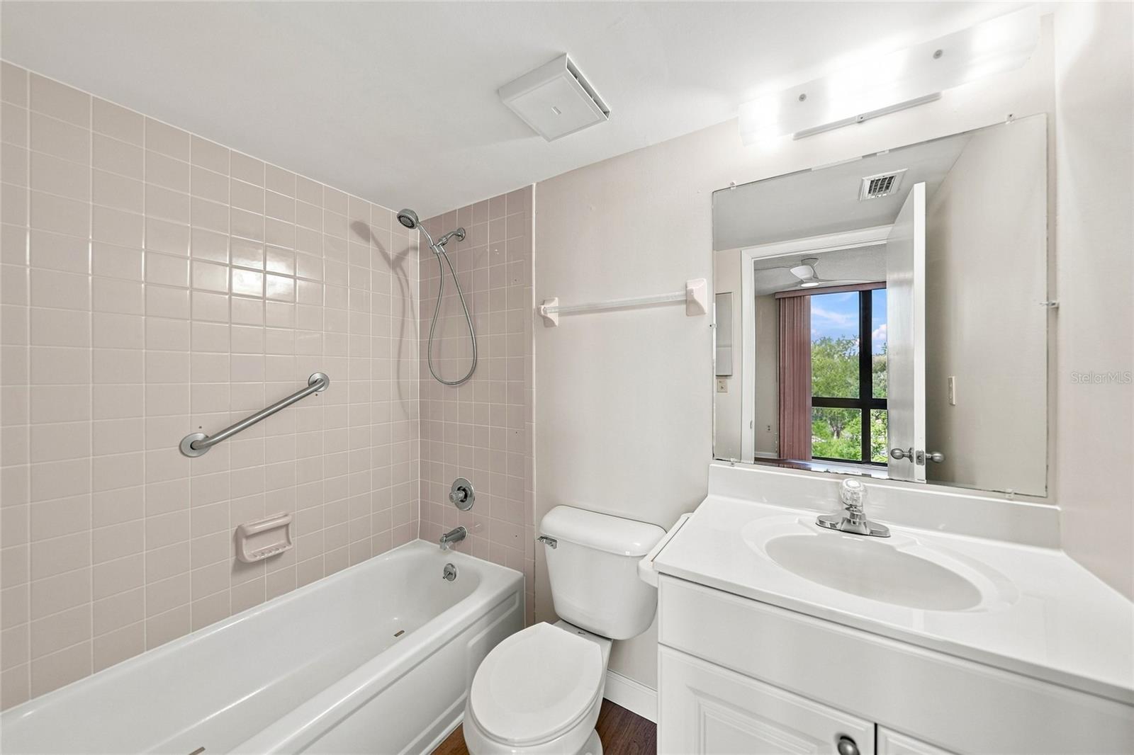 21405 Olean Blvd #405 Property Photo 18