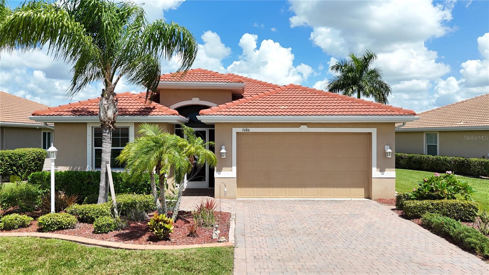 7486 Talon Bay Dr Property Photo 1