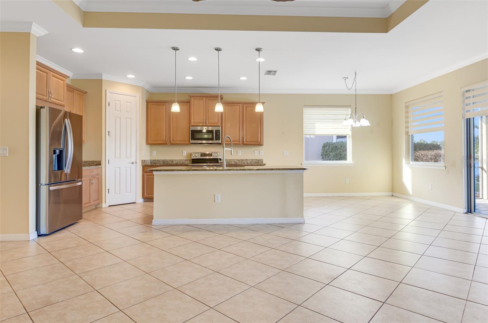 7486 Talon Bay Dr Property Photo 9