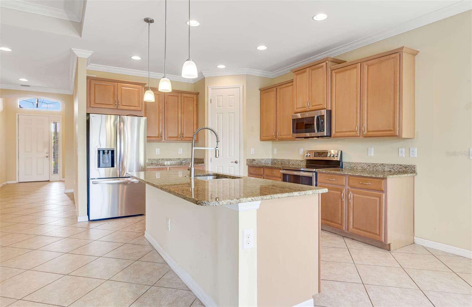 7486 Talon Bay Dr Property Photo 10