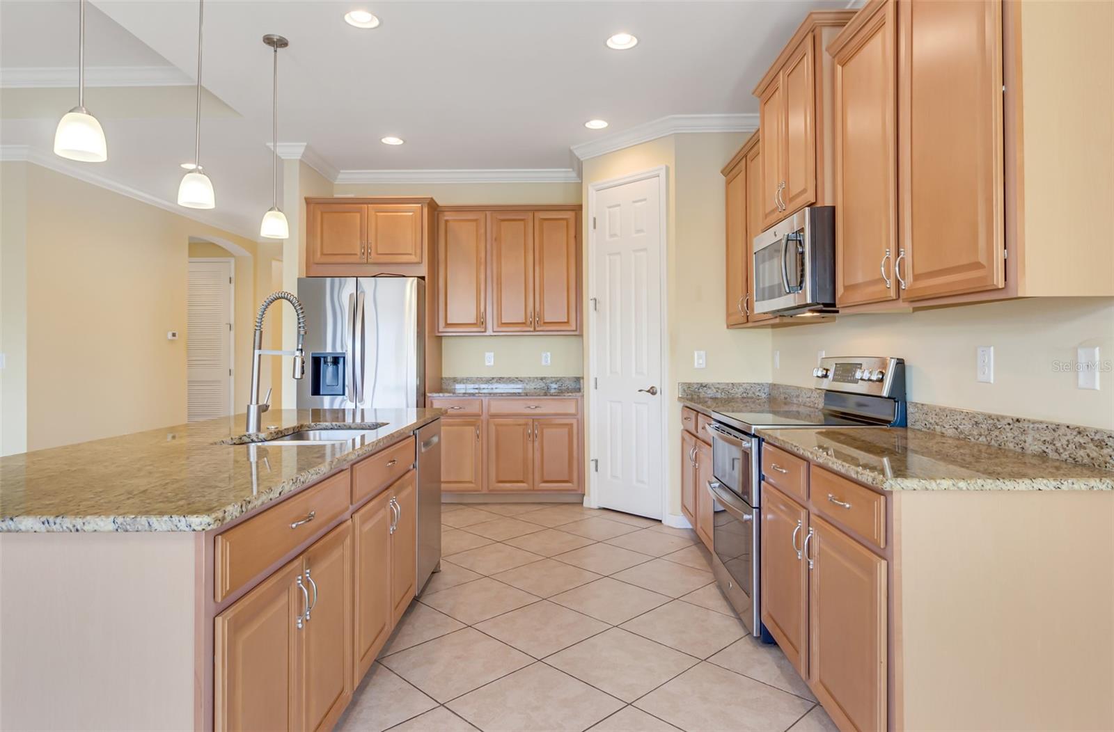 7486 Talon Bay Dr Property Photo 11