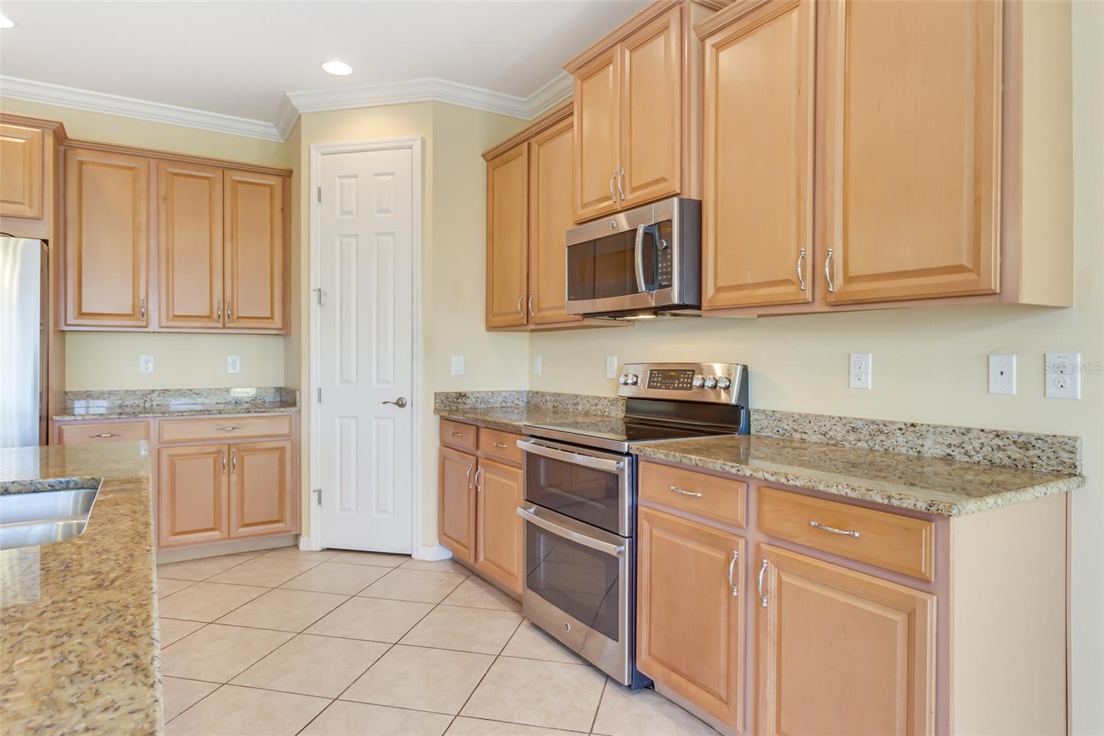 7486 Talon Bay Dr Property Photo 12