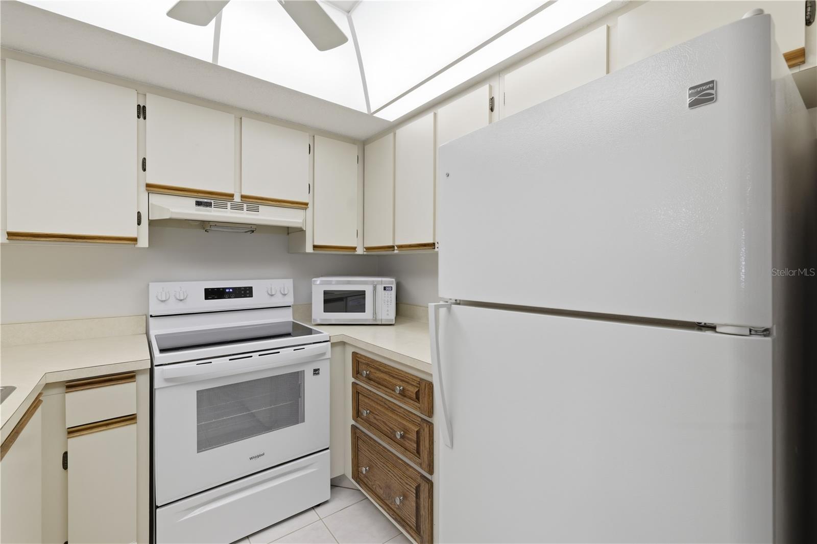 19505 Quesada Ave #ll108 Property Photo 12