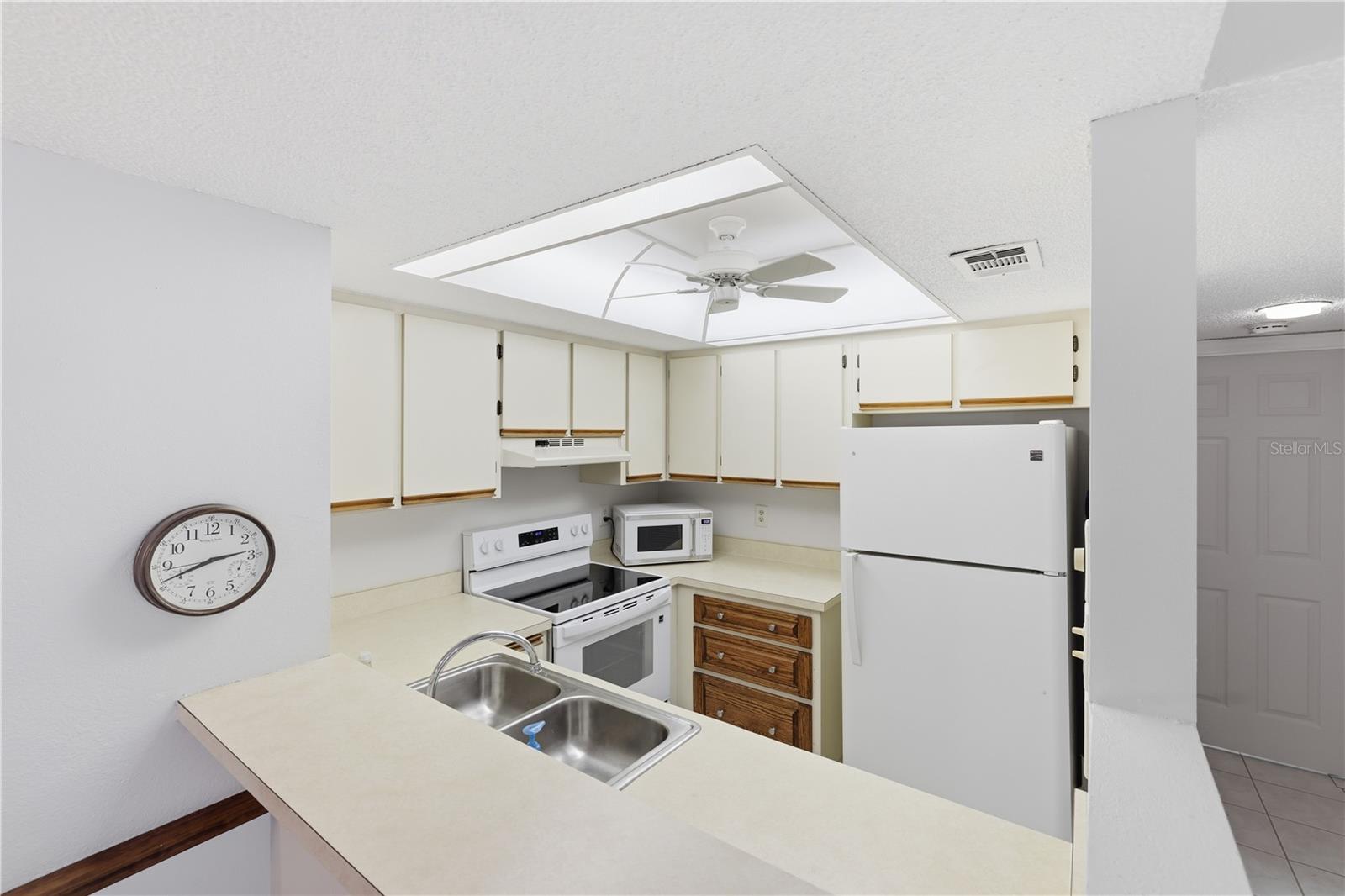 19505 Quesada Ave #ll108 Property Photo 13