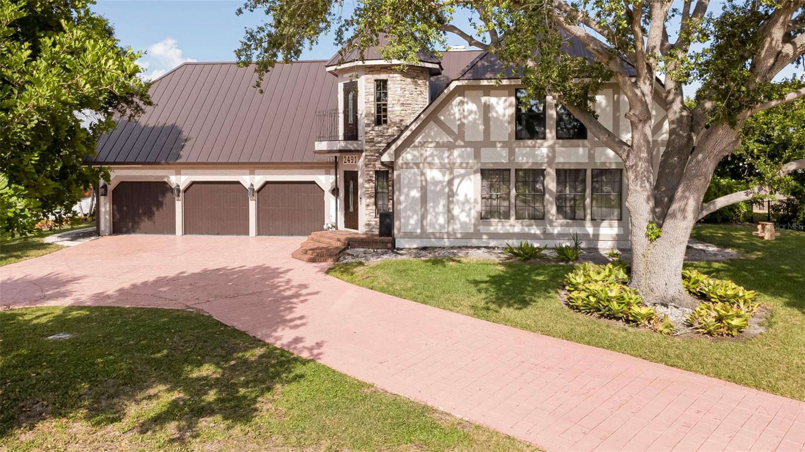 2491 Palm Tree Dr Property Photo 44