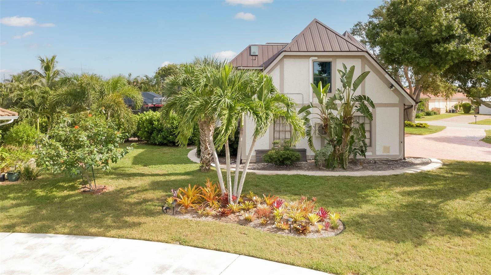 2491 Palm Tree Dr Property Photo 45