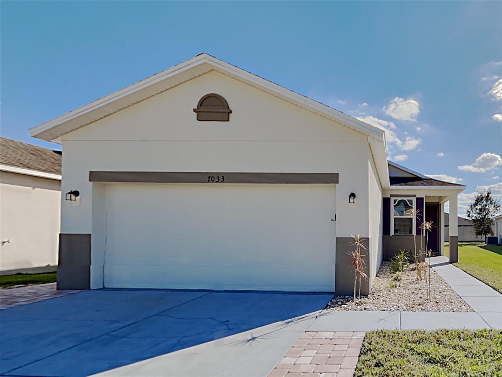 7033 FEATHER WOOD DR