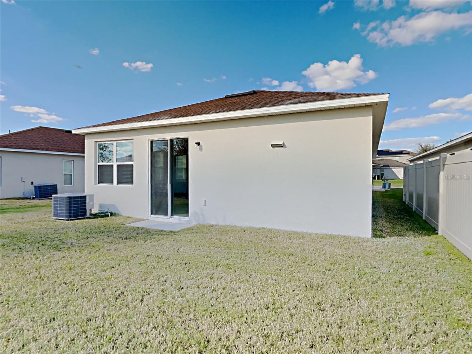 7033 Feather Wood Dr Property Photo 7