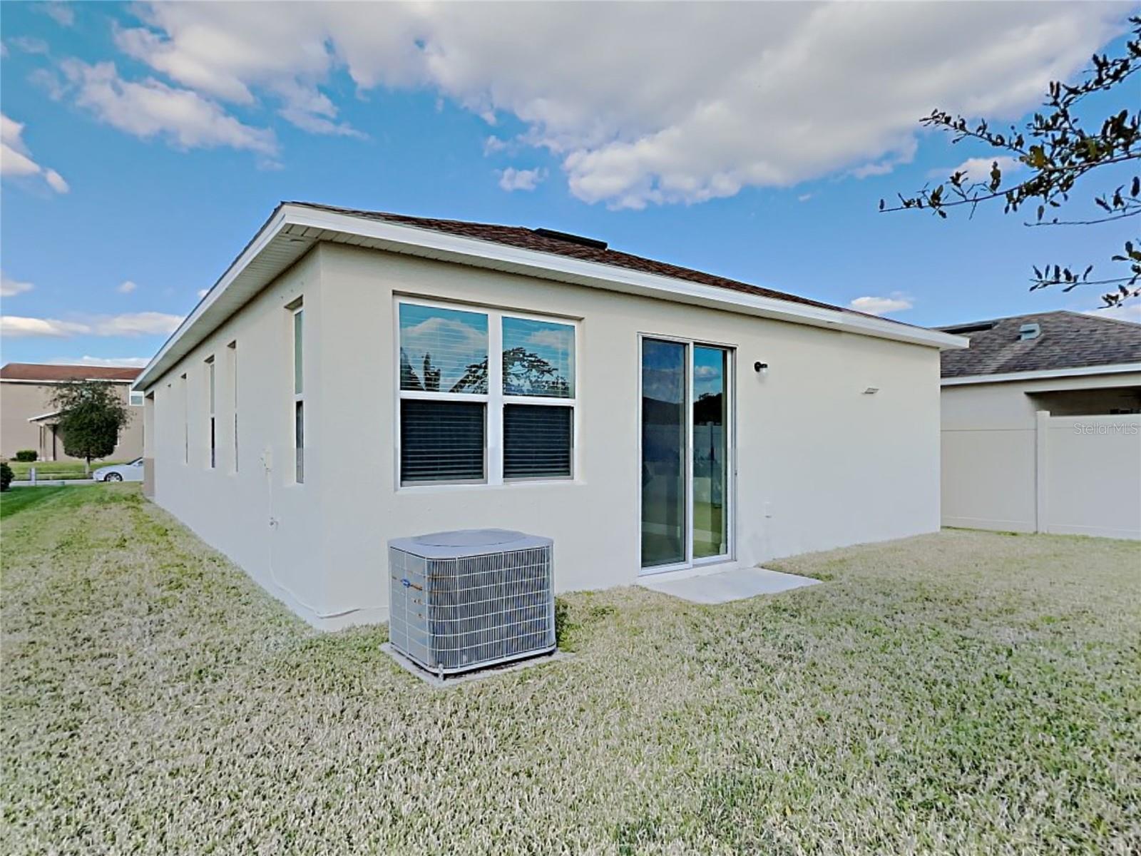 7033 Feather Wood Dr Property Photo 8