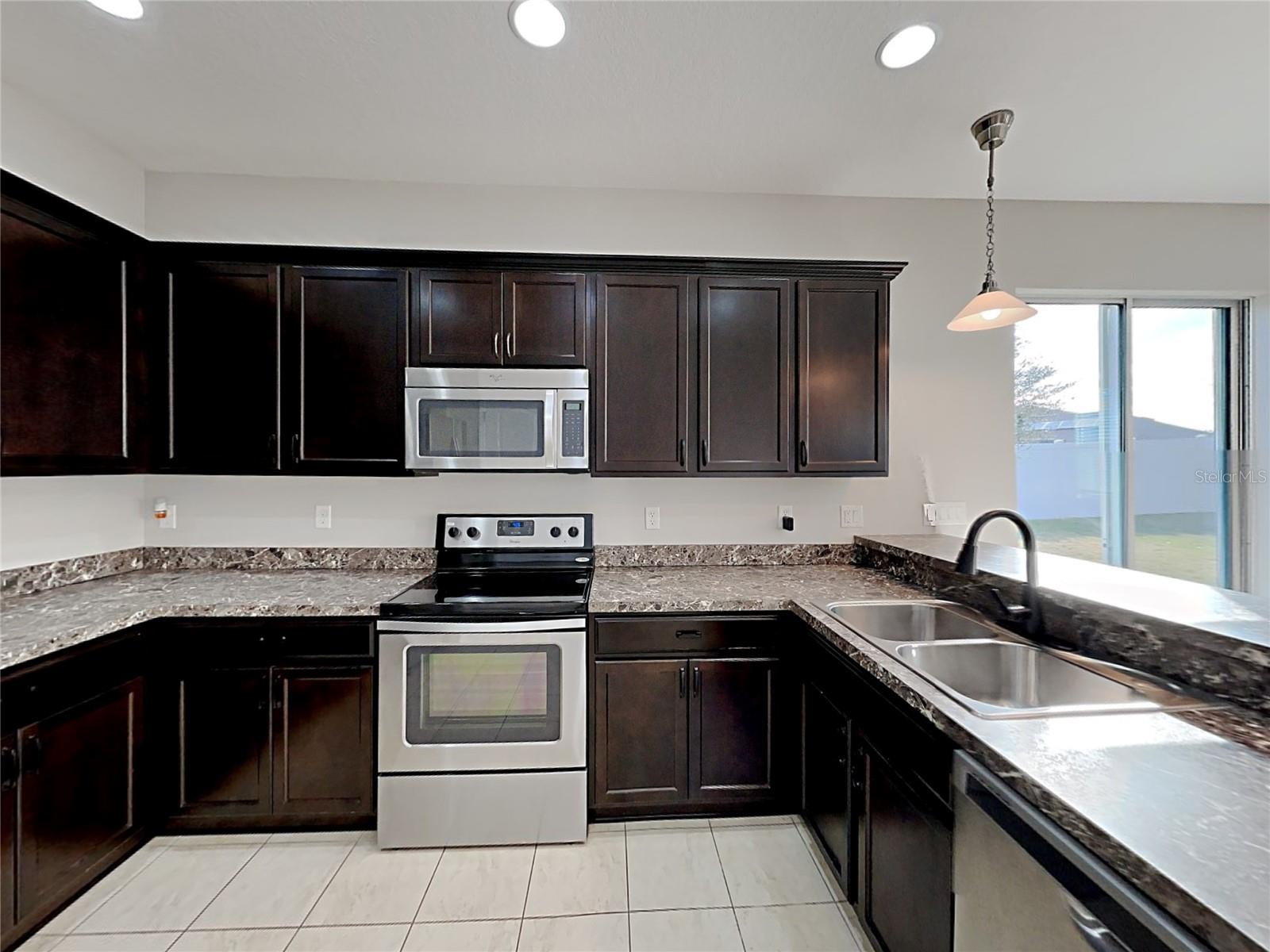 7033 Feather Wood Dr Property Photo 12